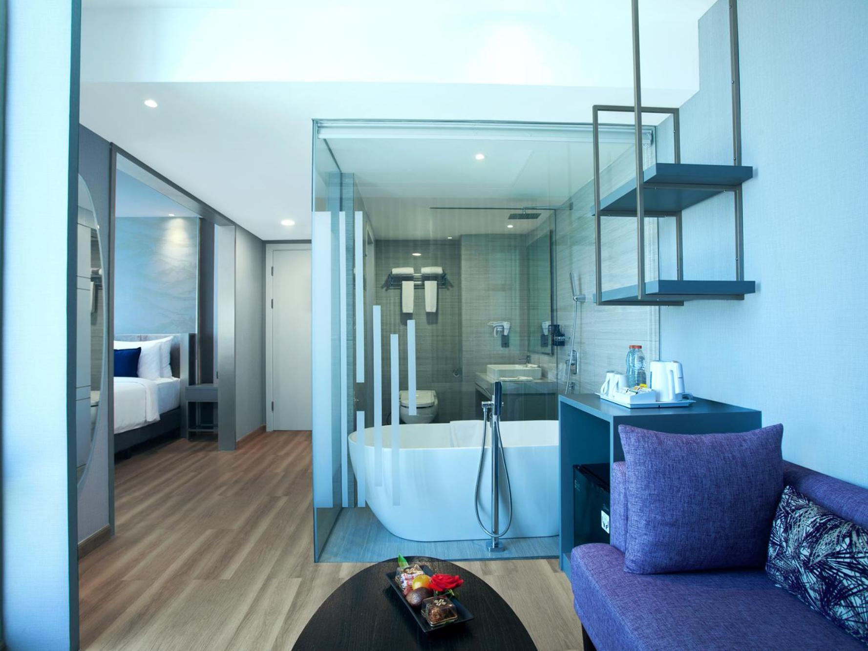 Platinum Hotel Tunjungan Surabaya Luaran gambar